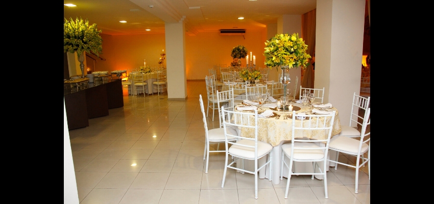 Casamento Amarelo e Lindo no Buffet Mediterrâneo - Costa Aguiar